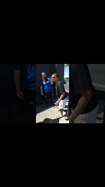 Fan walks up to meet #Powerslap champion Wolverine while we were at @starbucks here in #lasvegas.