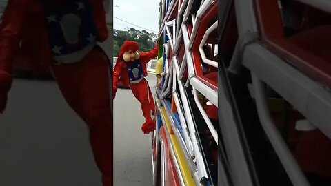 SUPER NINJAS, FOFÃO, MICKEY MOUSE E HOMEM-ARANHA DANÇANDO NA CARRETA DA ALEGRIA TRIPLO X