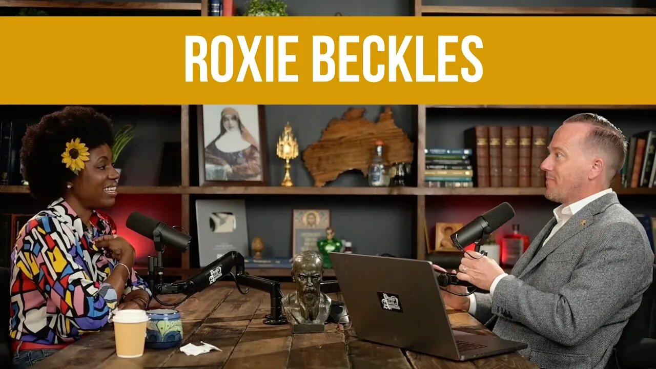 Catholicism, Body Building, and Yoga w/ Roxie Beckles @thatblackcatholicchick