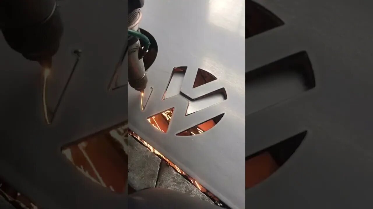 Laser Cutting Logo's / experiment subscription