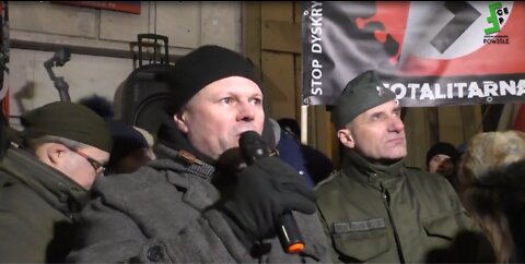 11.01.2022 Kamracki Protest pod Sejmem przeciw wprowadzającej dyskryminację sanitarną Ustawie 1846