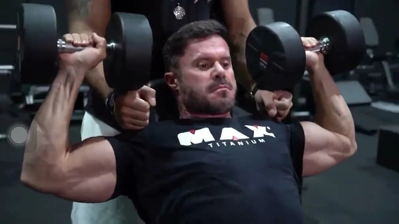 Alongamento de triângulo