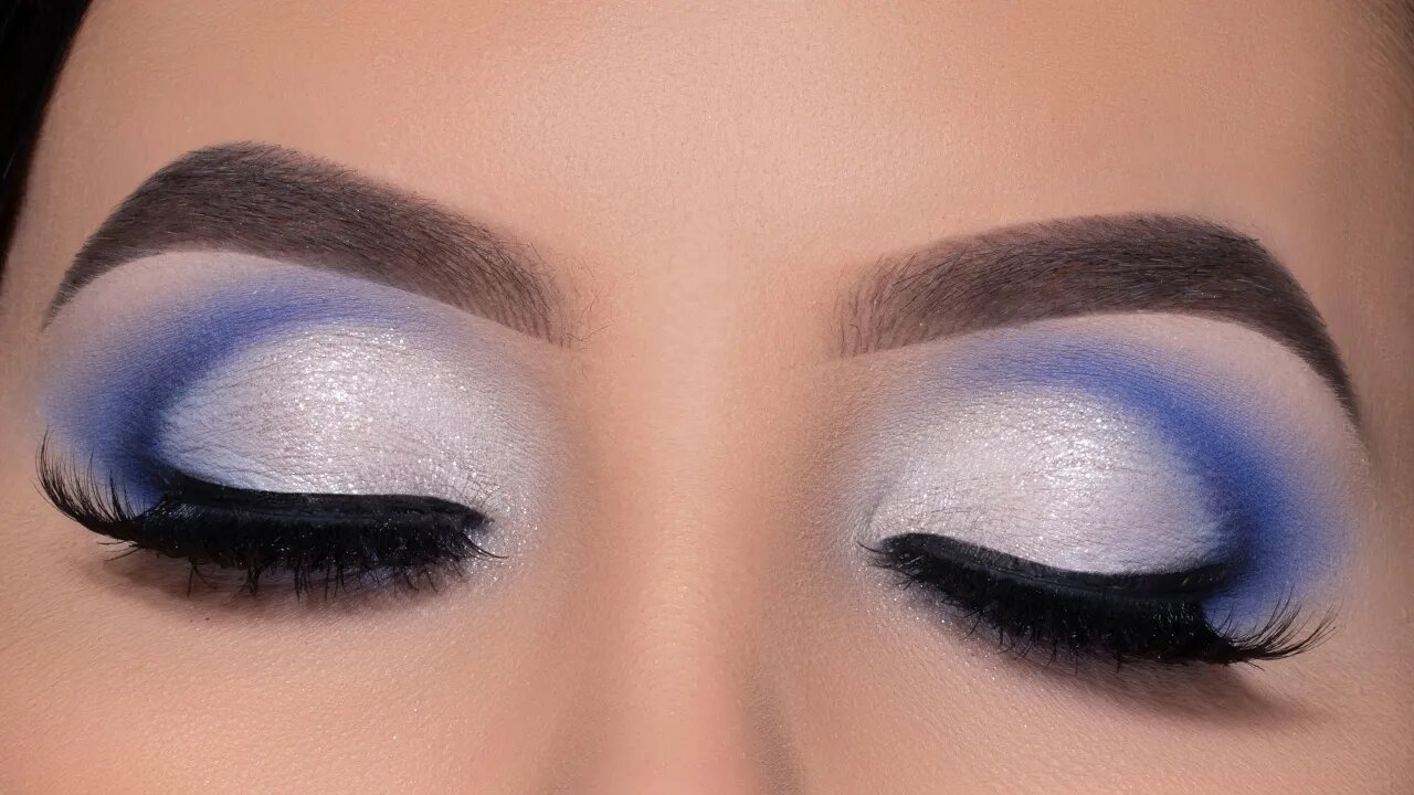 Smokey Blue Cut Crease Tutorial | NikkieTutorials x BEAUTY BAY palette