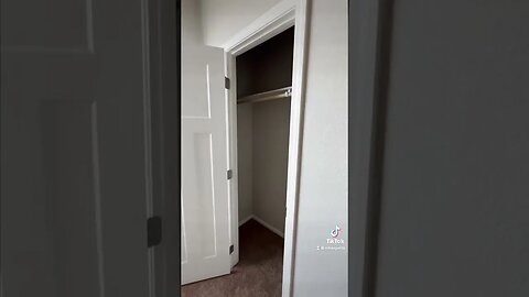 Would You Live In This New Manufactured Home?!