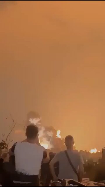 Israeli air strike on Lebanons capital Beirut moments ago