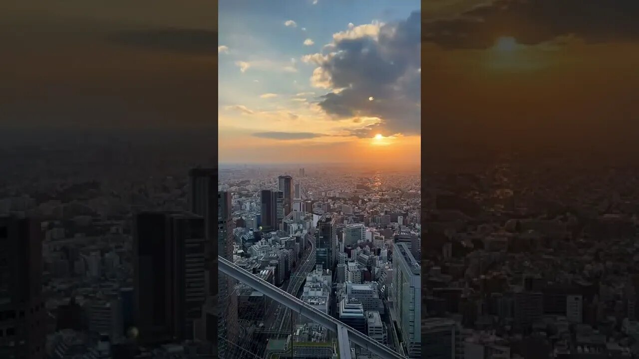 Here’s a random timelapse of the sunset from SHIBUYA SKY in Tokyo…