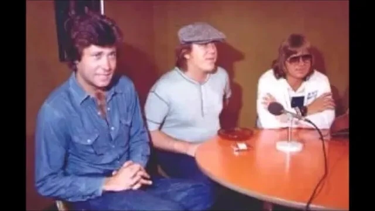 Terry Kath Peter Cetera Robert Lamm INTERVIEW Aug 1976 Charlie O'Brien CKLW Windsor (aired:Detroit)