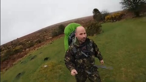 vlog while Finding a pitch at Reddacleeve farm campsite. Dartmoor. 20th March 2023
