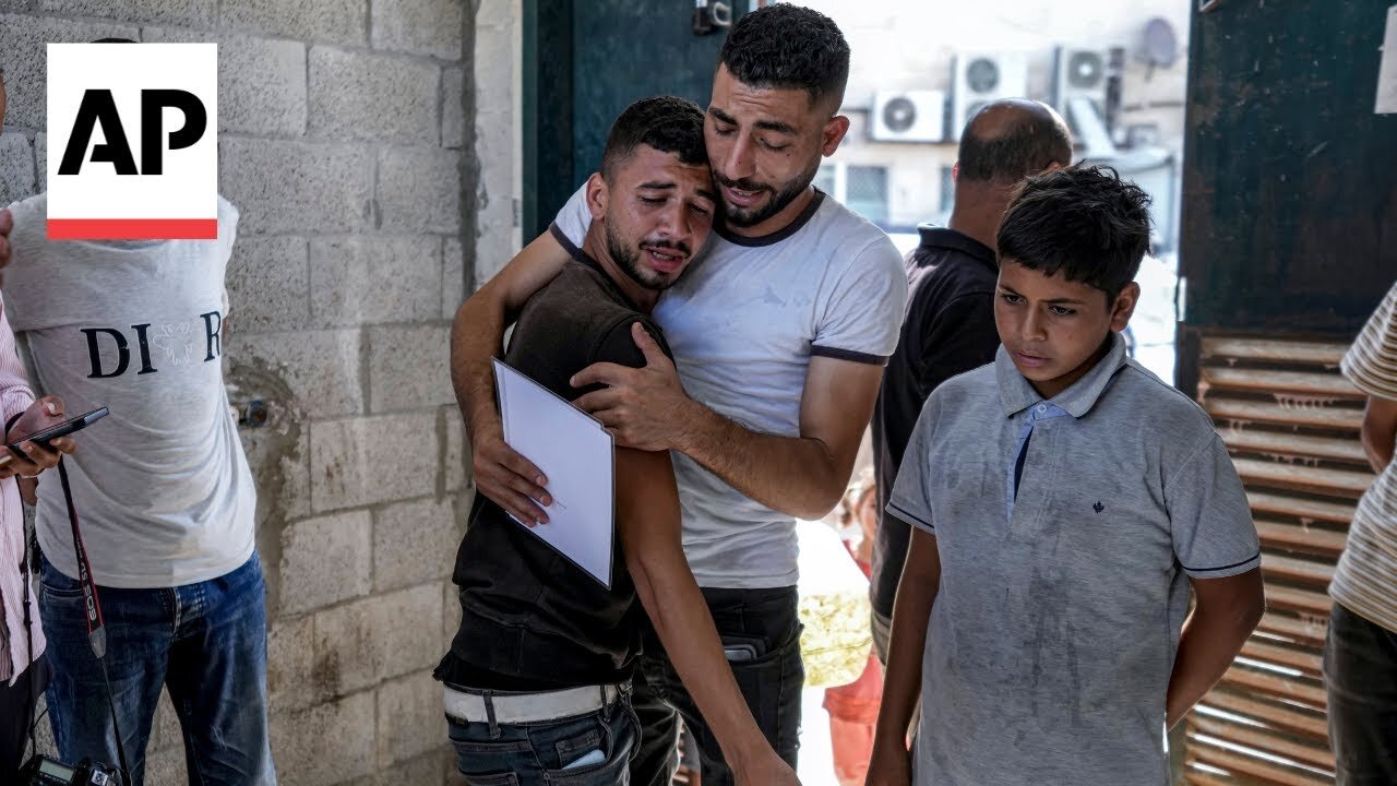 Israeli strikes in Gaza kill dozens as mediators push for ceasefire deal