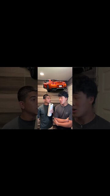 @jojosim walked in on me using the restroom 🙃