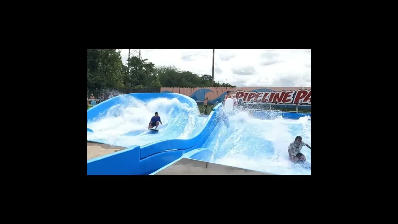 flowrider - Zak and Howie - at Soak City, Kings Island (2022)