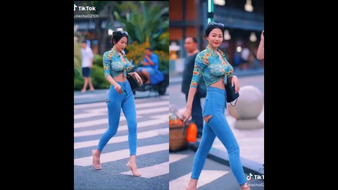 Hot Asian walk | echoo ❣️