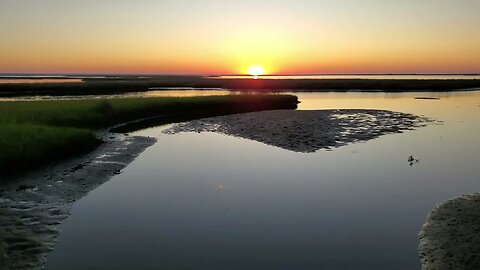 🌅 Morning Time 🌅 Water under the Bridge #sunrise