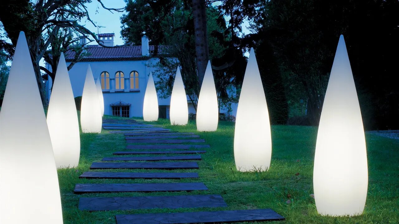 Garden lighting as an element of landscape design / outdoor lighting