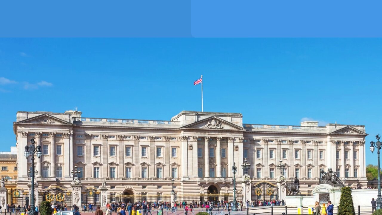 Buckingham palace: simple fact explained #palace #Britain #facts