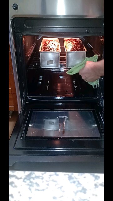 entertainment,food, pizza, cake, bread,