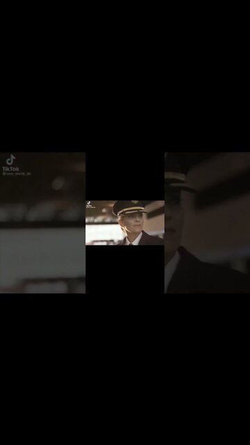 Strong Girl & The pilot #shorts #pilot #pilotlife