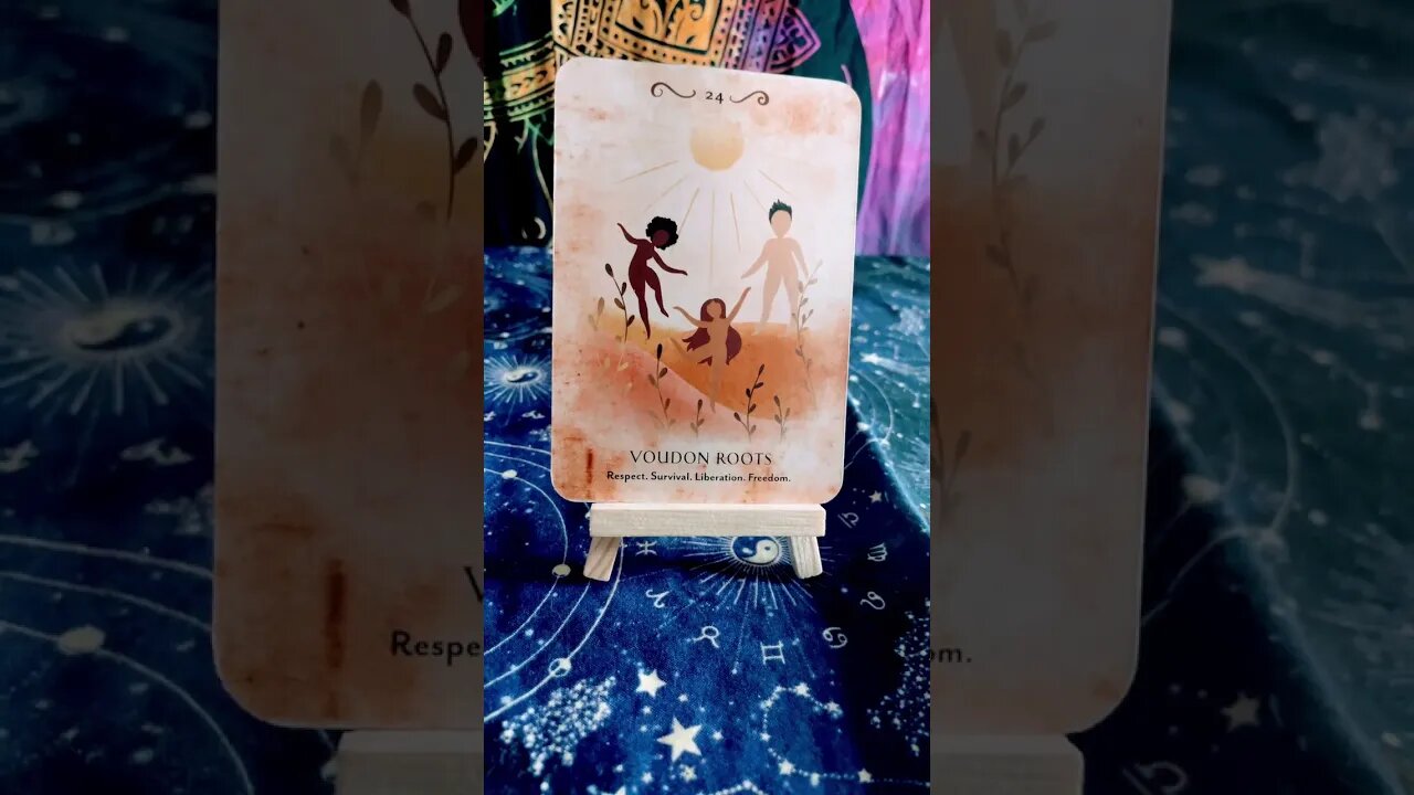 #tarot #oracle #psychictarot #astrology #spirituality #mediumship #shorts