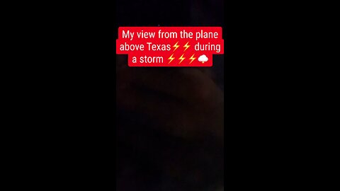 My view 🫣🫣from the plane above #Texas⚡️⚡️ during a #storm ⚡️⚡️⚡️🌩️#aviation #robert #