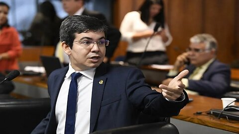 URGENTE! Randolfe quer despejar Bolsonaro do Alvorada