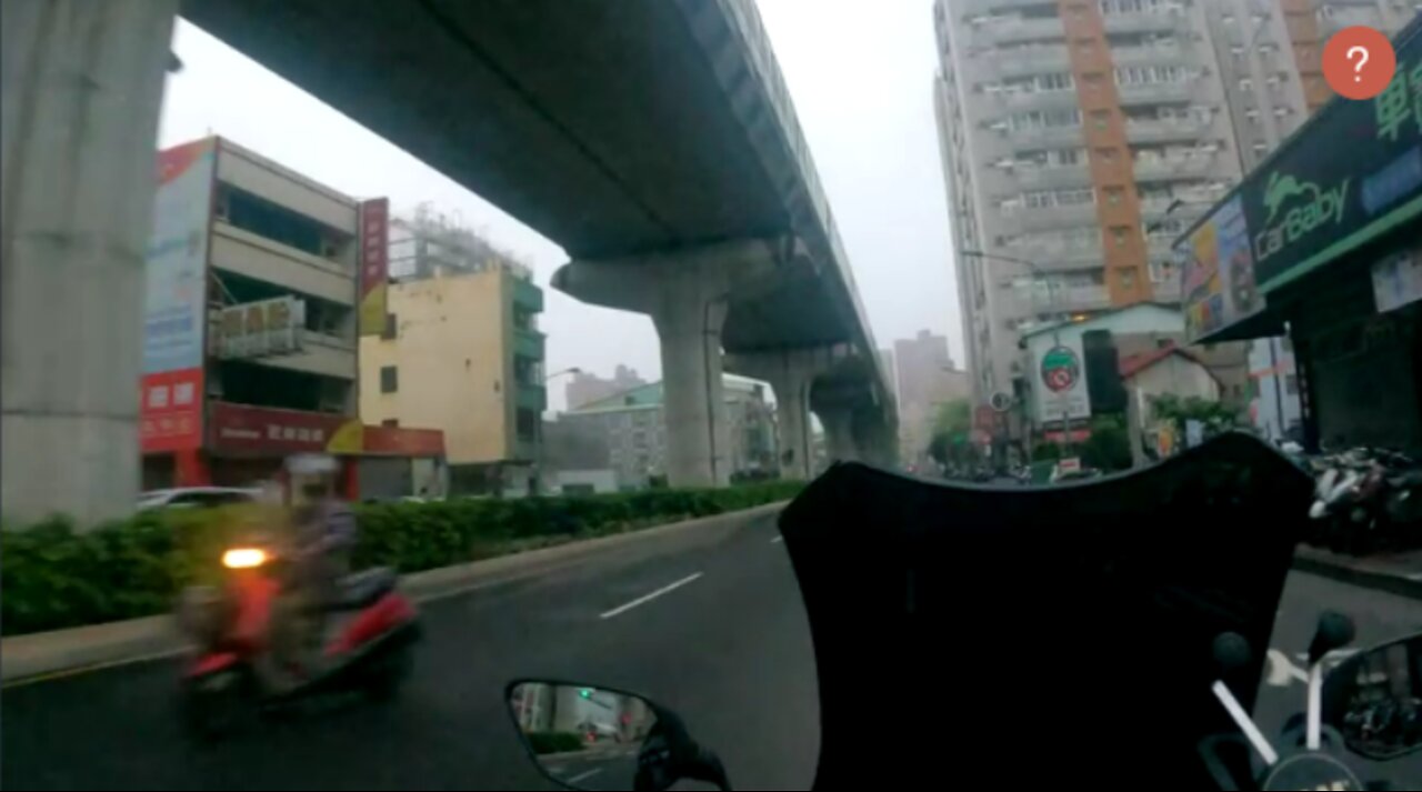 Taiwanese Driver On The Wrong Side Of The Road
