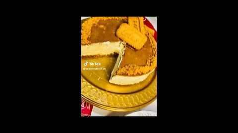 Lotus Cake
