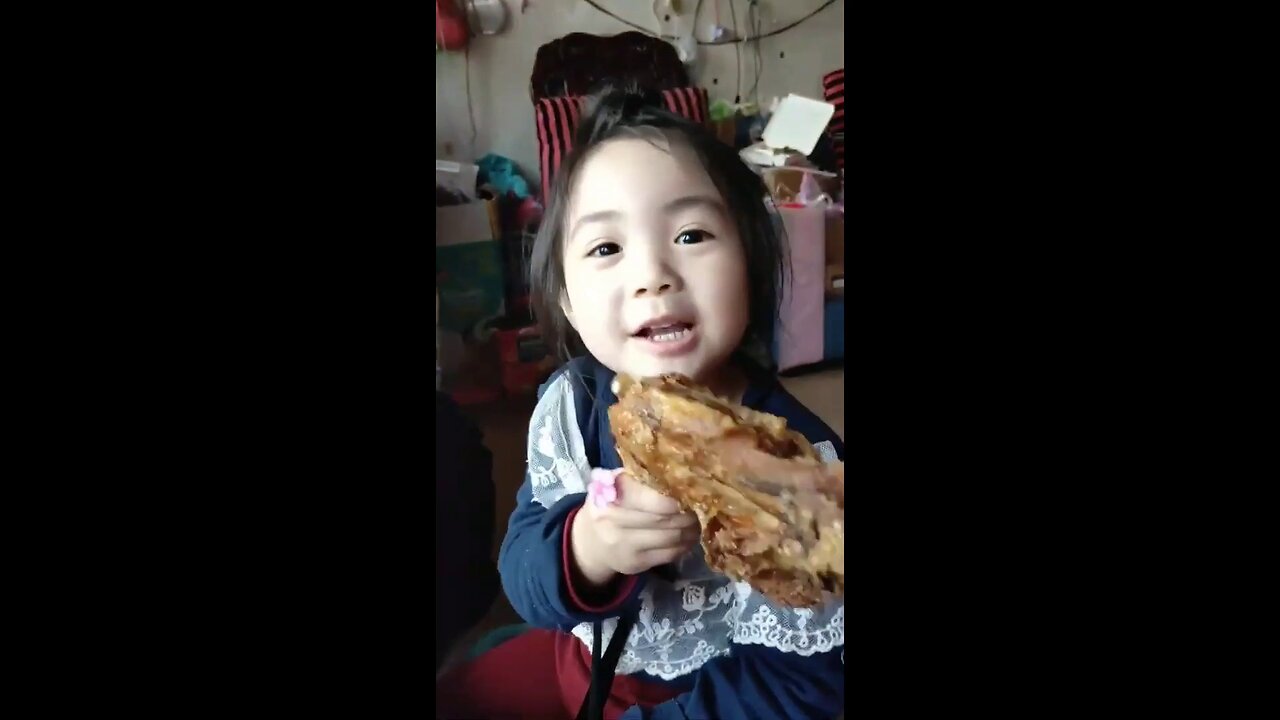 Shooting a chicken 巧莉 射鸡 8-4-24