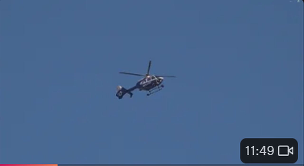 Polizei-Hubschrauber staatenlos.info-Kundgebung Kanzleramt 21.09.2024