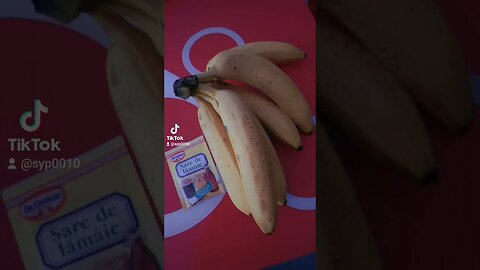 banana cu sare de lamaie #hopsin #nocturnalrainbows #banana #saredelamaie #jmek #caras #splashipula