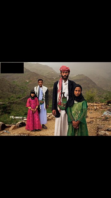 👹 Muslim Sheikh trying to convince a Minor to Marry (PEDOPHILES)