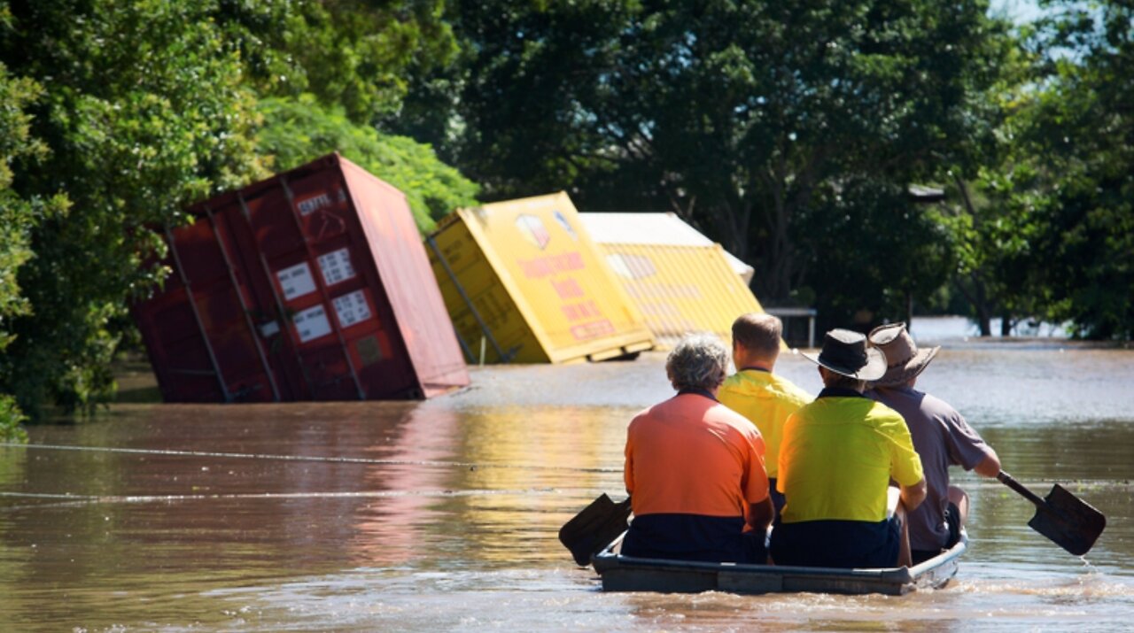 Whats Happening with The Australian FLOODS ?