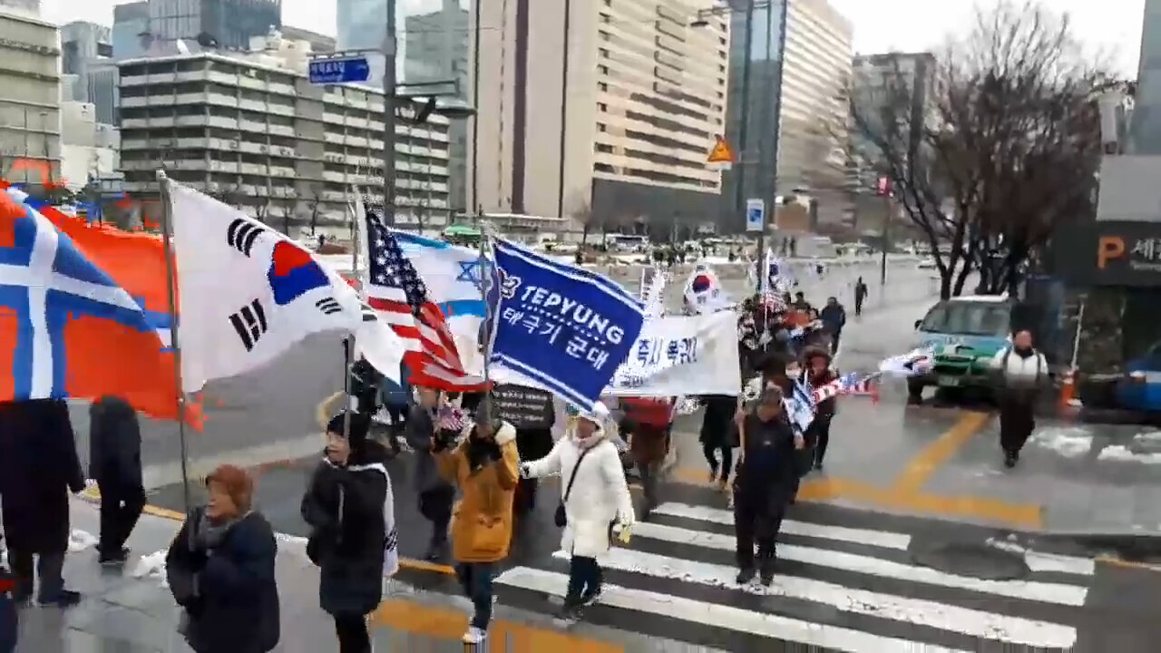 ★[태투47차-행진] 벼랑 끝에서 춤추는 자들! 아바타 만이 아니라 키신저도 떨고 있다! [태평]