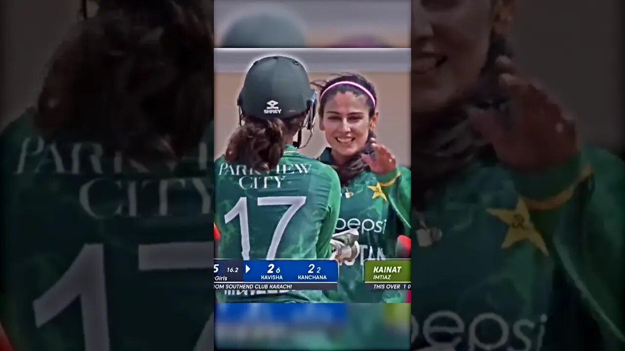 Kainat Imtiaz and Tuba Hassan Destroyed Sri Lanka #shorts