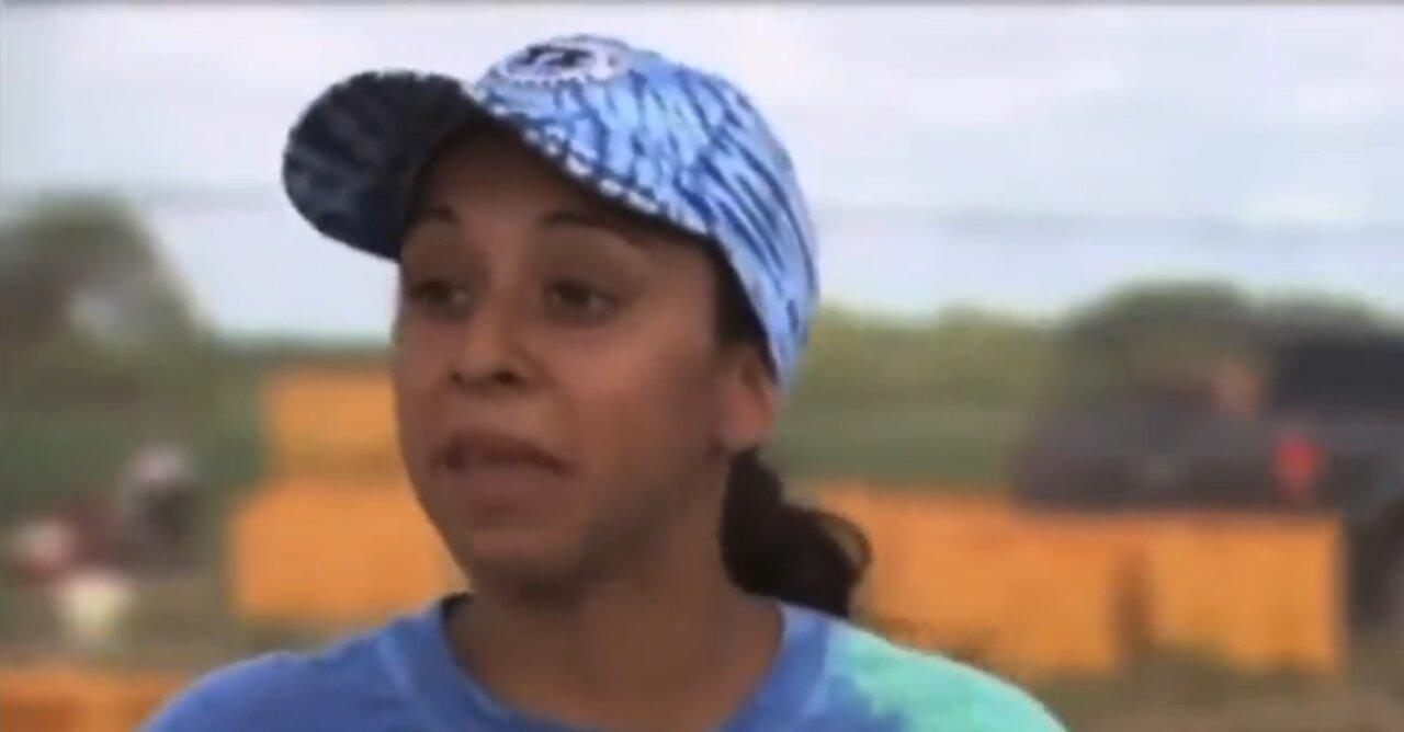 Mother Who Ran into Uvalde School to Save Her Kids Threatened by Cops