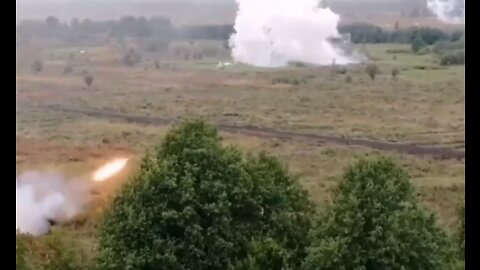 TOS-1A hitting Ukrainian positions at close range with thermobaric warheads