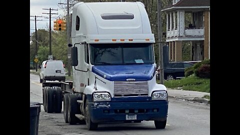 SW Detroiters say noisy trucks causing air pollution in community must stop