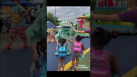 HEY!!! WHY!!! Ignore The Kids!!!