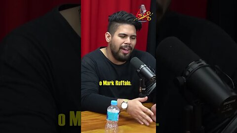 O EDWARD NORTON FOI O MELHOR BRUCE BANNER!! #shorts | The Nerdz Podcast