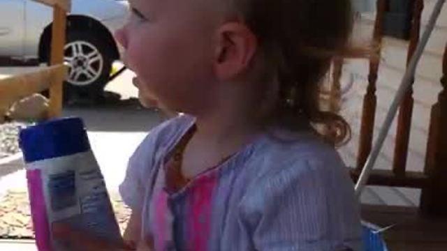 Baby Girl Gets Ecstatic When Her Daddy Arrives Home