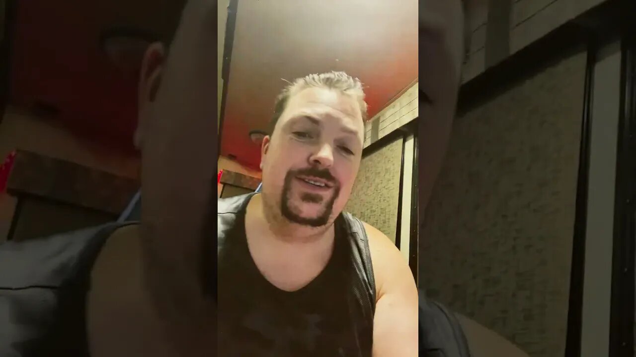 This Pig Looks Like An Alien! 😲