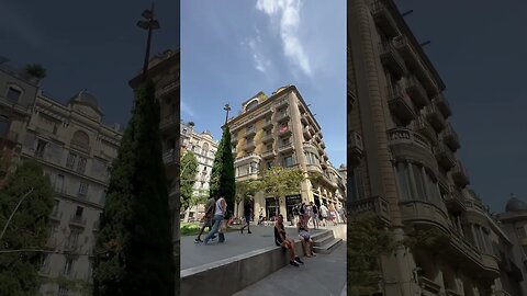 Barcelona Spain has my heart - love the street performers #barcelona #spaintravel