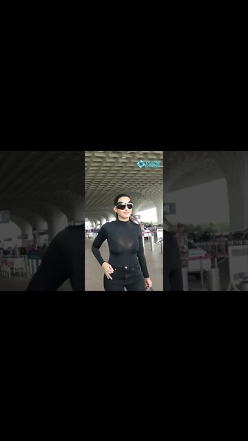 Nora Fatehi Looking Beautiful In Transparent Top 💕