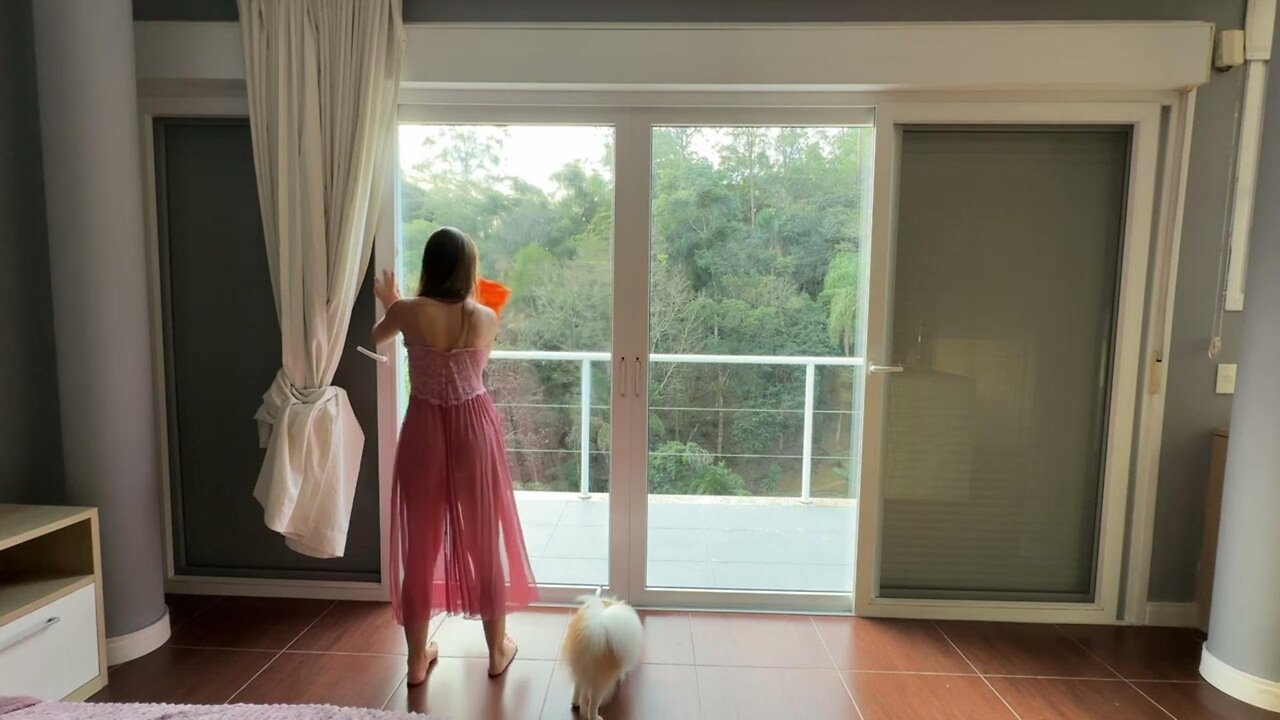 BEST TRANSPARENT DRESS CLEANING WINDOW (No Bra See Through Try On) [4K 🇧🇷 Housewife]