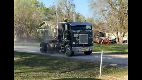 81 Freightliner COE (Fuck Computers)
