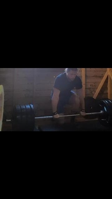 190 Kgs x 4 Deadlift.