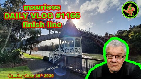 maurieos DAILY VLOG #1166 finish line