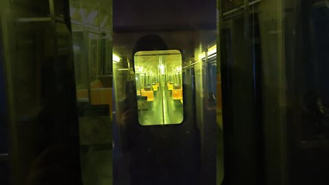 N subway in New York City 2021.