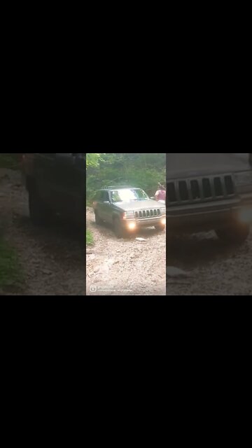 Trail riding with General Grievous a 1998 Jeep Grand Cherokee ZJ Laredo
