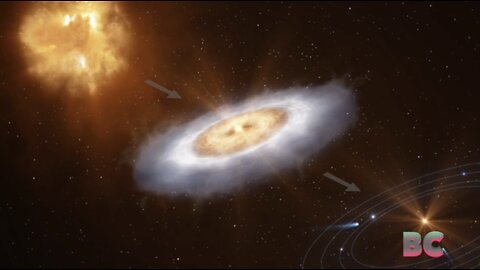 Astronomers detect water molecules swirling around a star