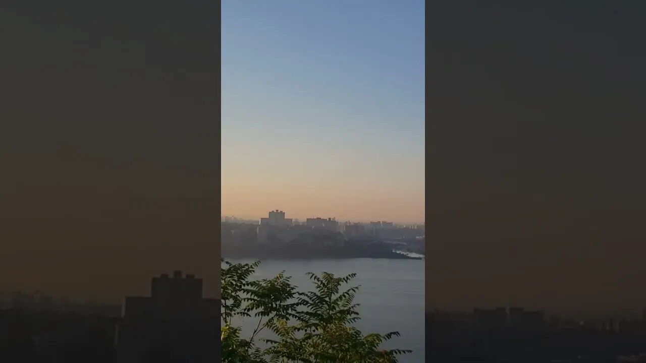 Hudson River looking into NYC